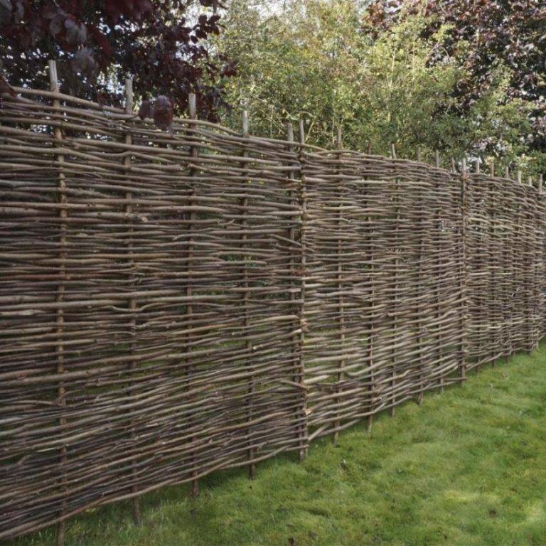 Плетеный забор своими руками: секреты плетения изгороди из прута и лозы