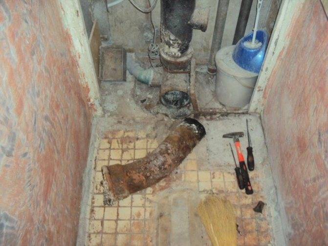 Как расчеканить чугунную канализацию? - отопление и водоснабжение дома и квартиры своими руками