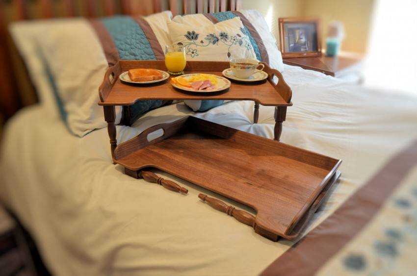 Столик для завтрака в постель размеры чертеж