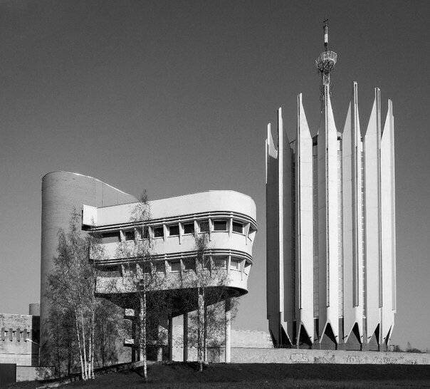 ТОП-15 фантастических зданий СССР – между величием и безумством!