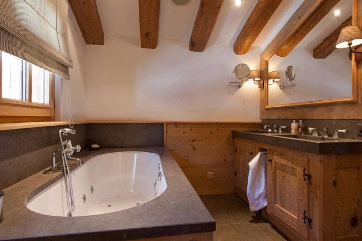 Дизайн ванной комнаты в деревянном доме: рекомендации и фото