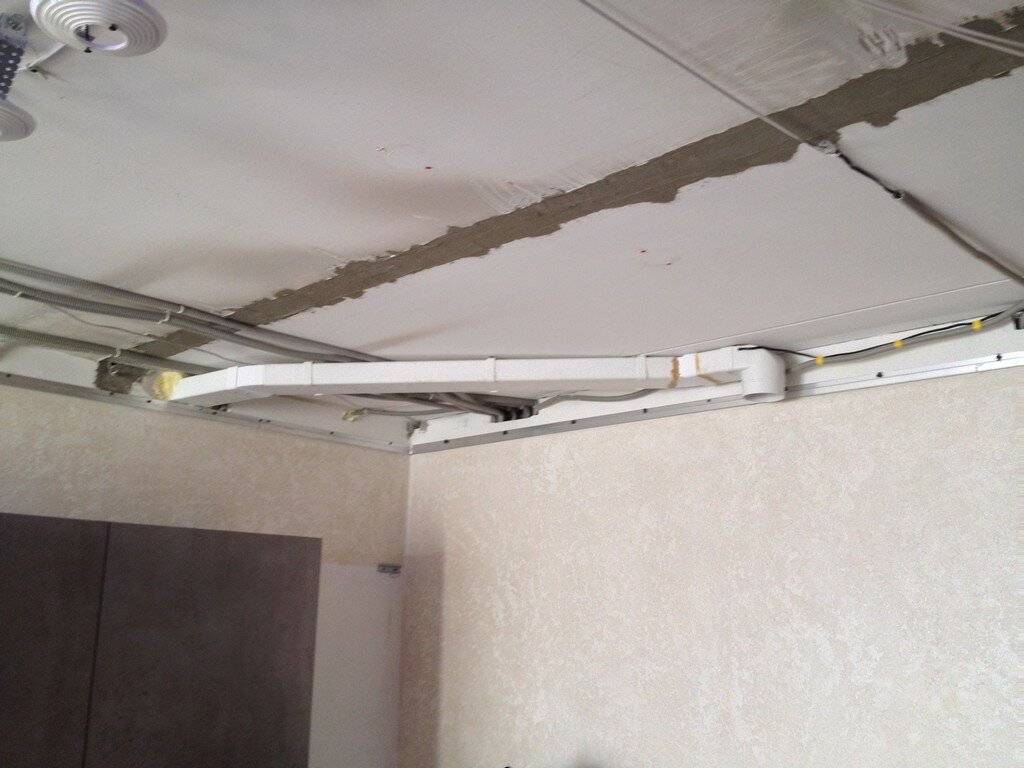 Вентиляционные решетки для натяжных (подвесных) потолков: установка, зачем нужна, преимущества и недостатки