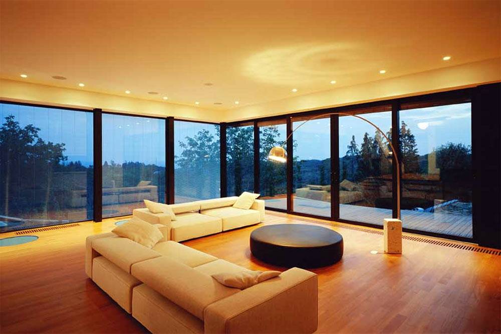 Дом с панорамными окнами: особенности, достоинства, недостатки, проекты