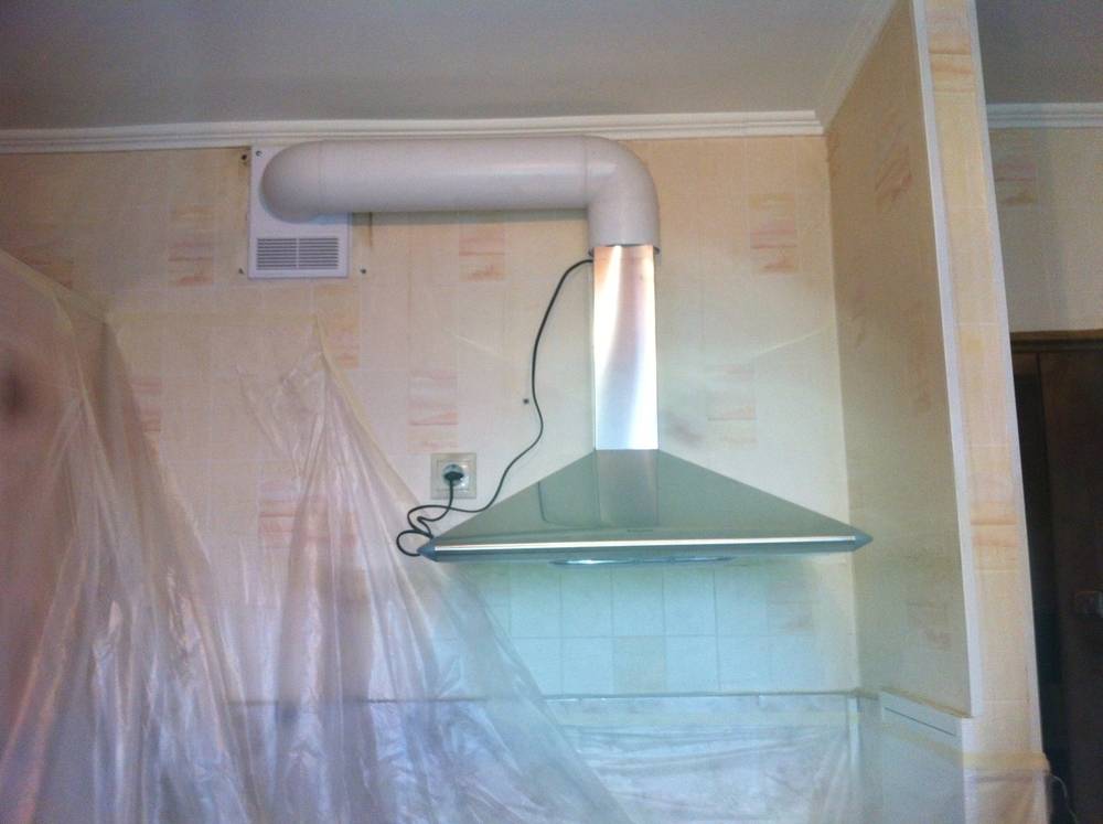 Как правильно сделать вентиляцию кухни в квартире своими руками