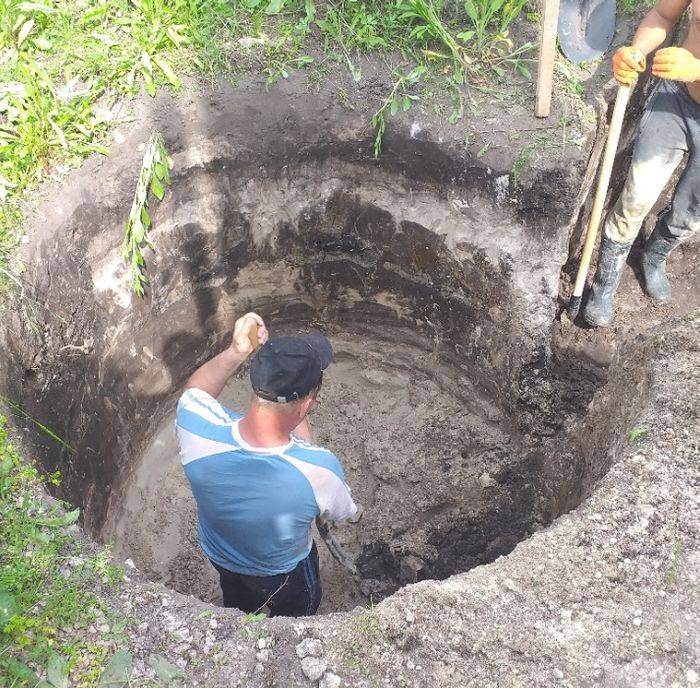 Как глубоко копать колодец