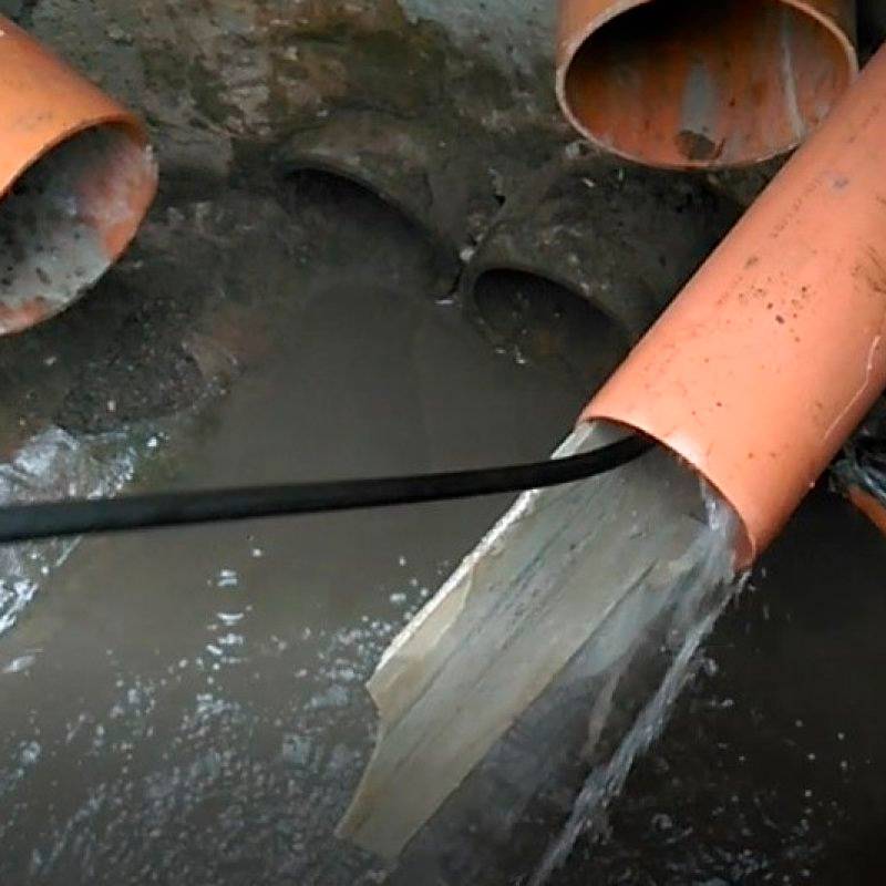 Гидродинамическая промывка системы канализации — прочистка труб от разных видов засоров