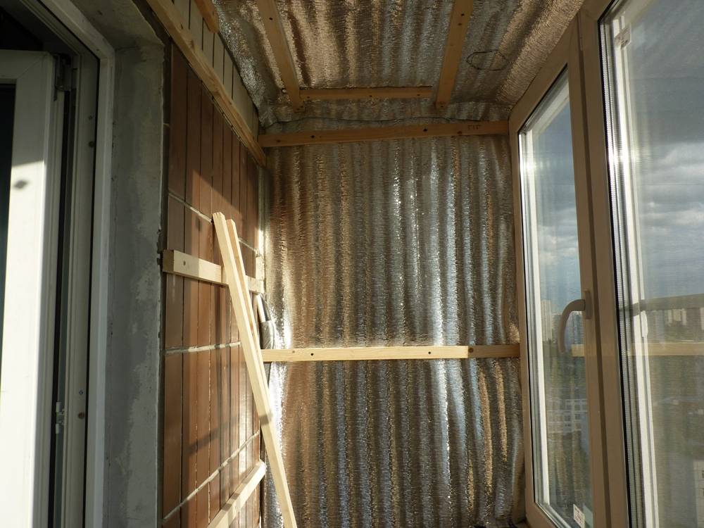 Обшивка балкона пластиковыми панелями: своими руками, пошаговая инструкция