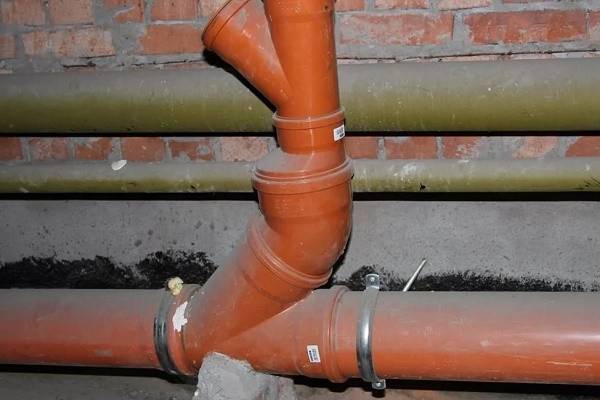 Труба канализационная серая: рыжая или оранжевая труба, размеры