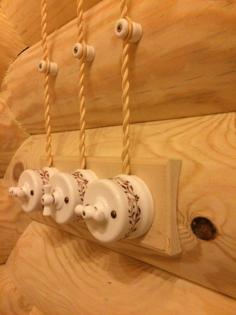 Ретро проводка в деревянных домах: устройство, особенности, фото примеры и монтаж винтажной проводки