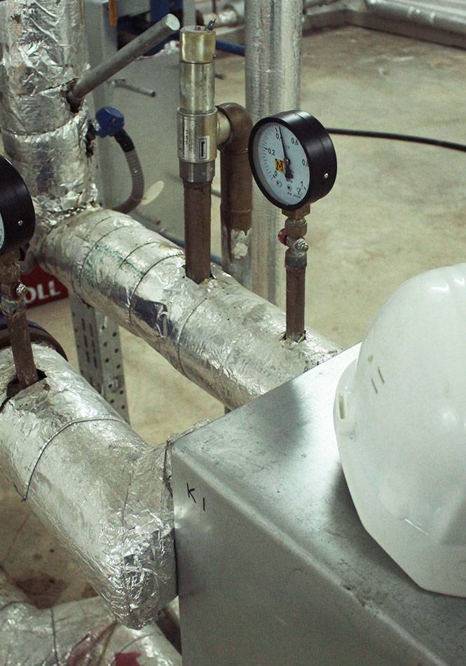 Гидравлические испытания системы отопления: что это такое, снип, гидропромывка и гидростатическая опрессовка трубопроводов