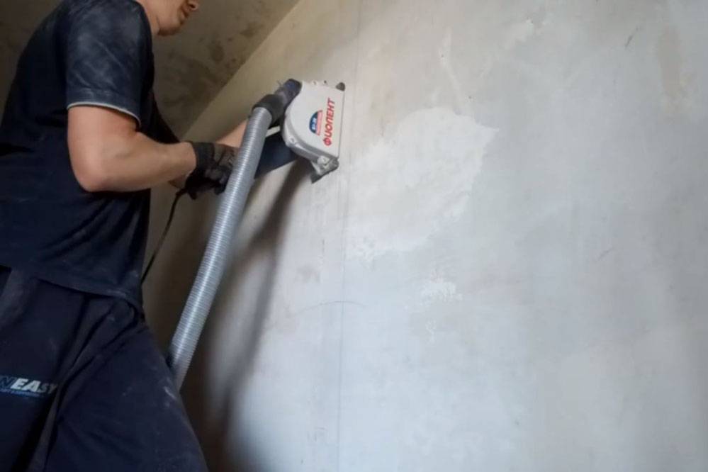 Как штробить стены под проводку без пыли (инструменты, технология)