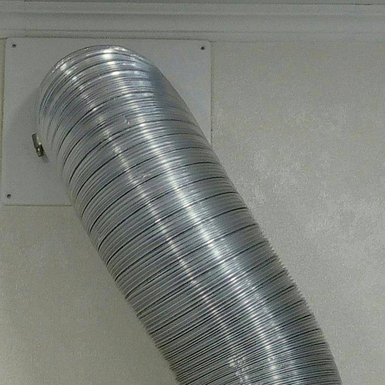 Гофрированная труба (51 фото): гибкая пластиковая конструкция размером 20 мм для вентиляции, водопропускные варианты для вытяжки, требования по госту