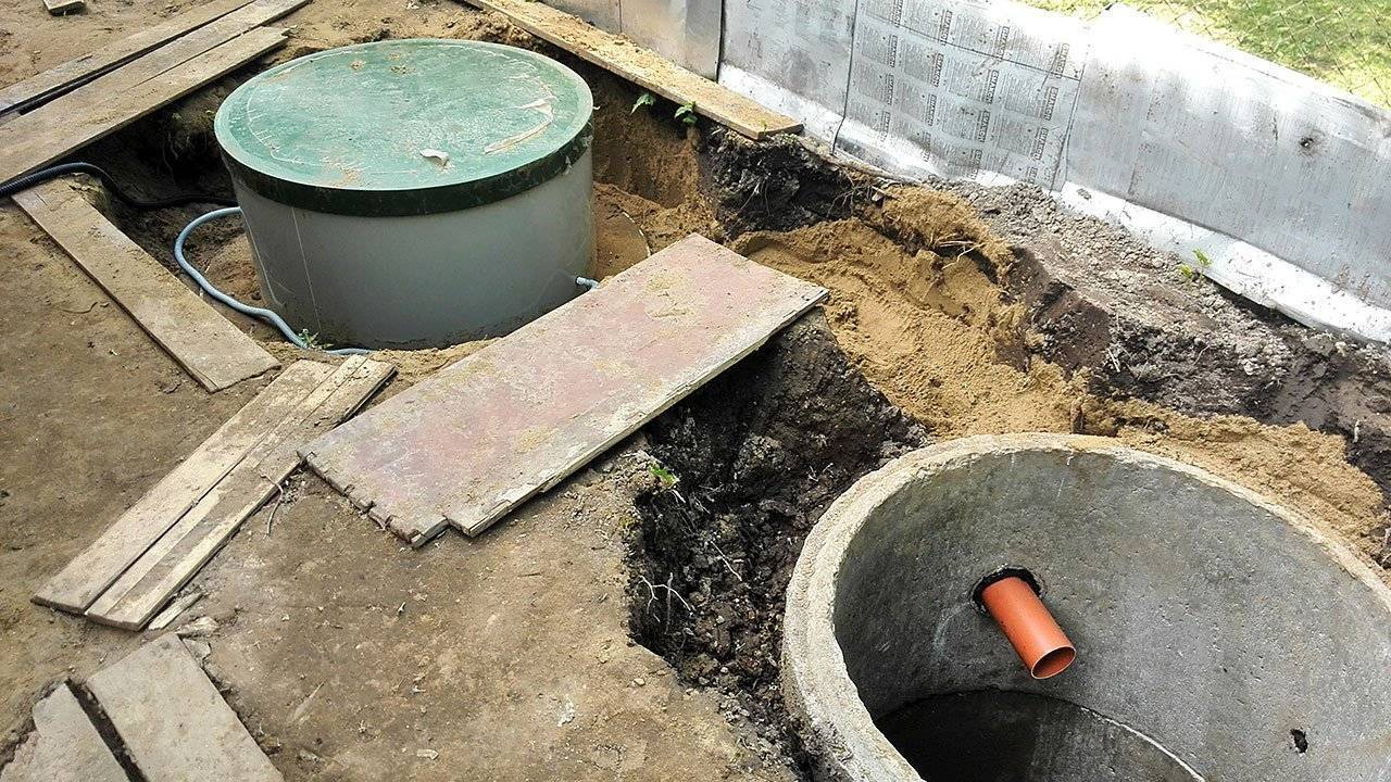 Как очистить выгребную яму без откачки своими руками