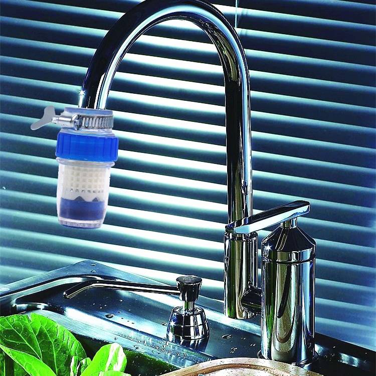 Фильтр на кухню для питьевой воды купить. Кран к фильтру для воды. Проточный фильтр на кран. Фильтр на кран для воды на кухню. Смеситель с фильтром для воды на кухню.