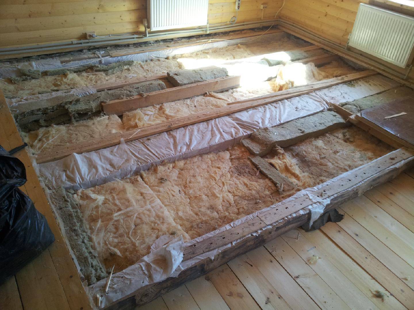 Как утеплить пол на даче в деревянном частном доме: пошаговые инструкции