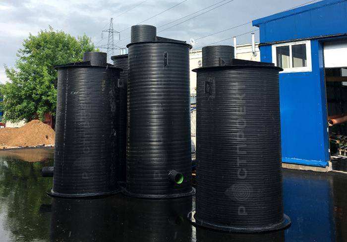 Пластиковые колодцы: обзор изделий для систем канализации и водопровода