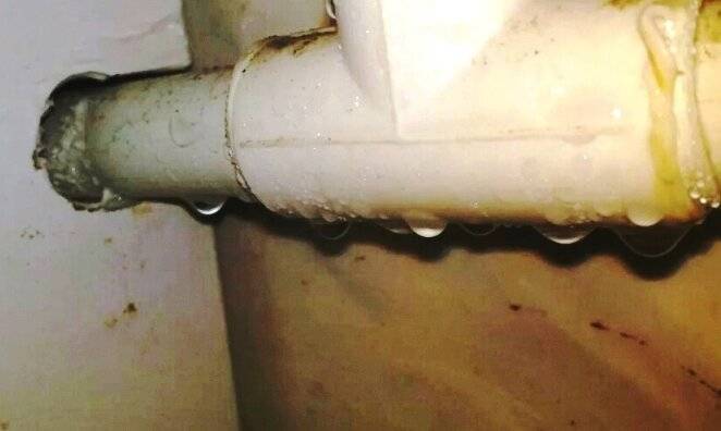 Конденсат на трубах холодной воды, что делать и как избавиться? | советы специалистов