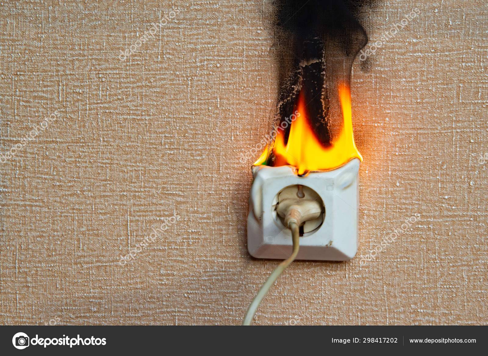 Порядок действий при возгорании электропроводки в квартире