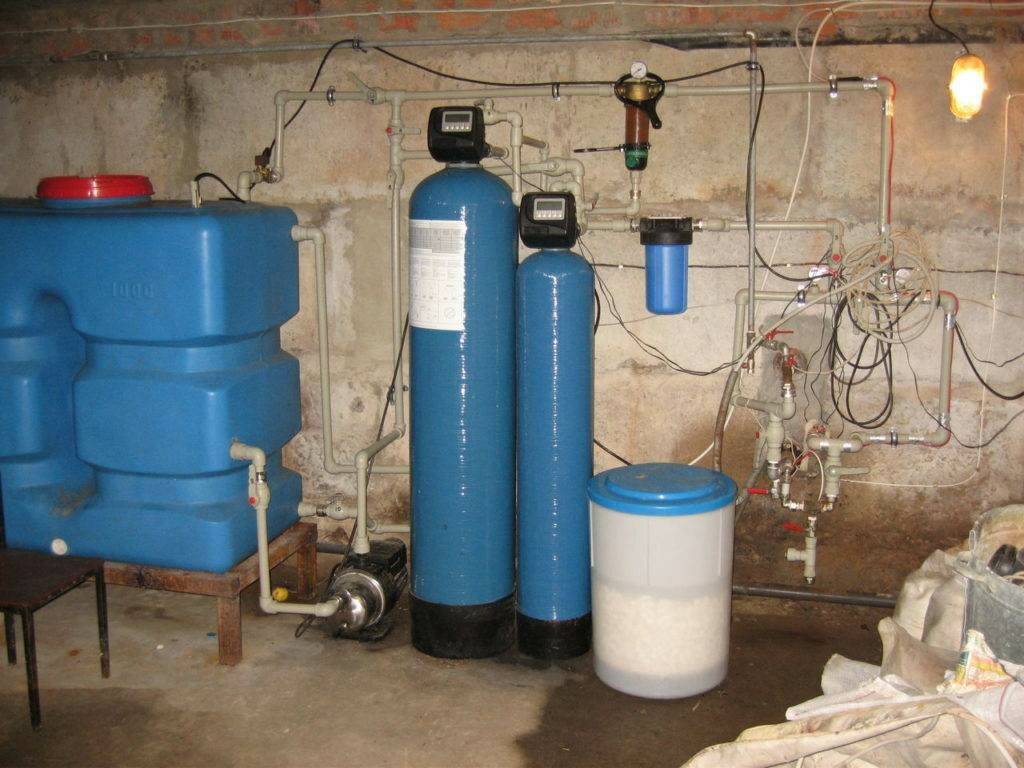 Фильтры для жёсткой воды: смягчители, очистка воды от извести дома и в квартире