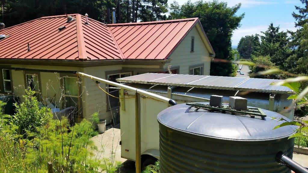 Как обустроить систему сбора дождевой воды для водоснабжения дома?