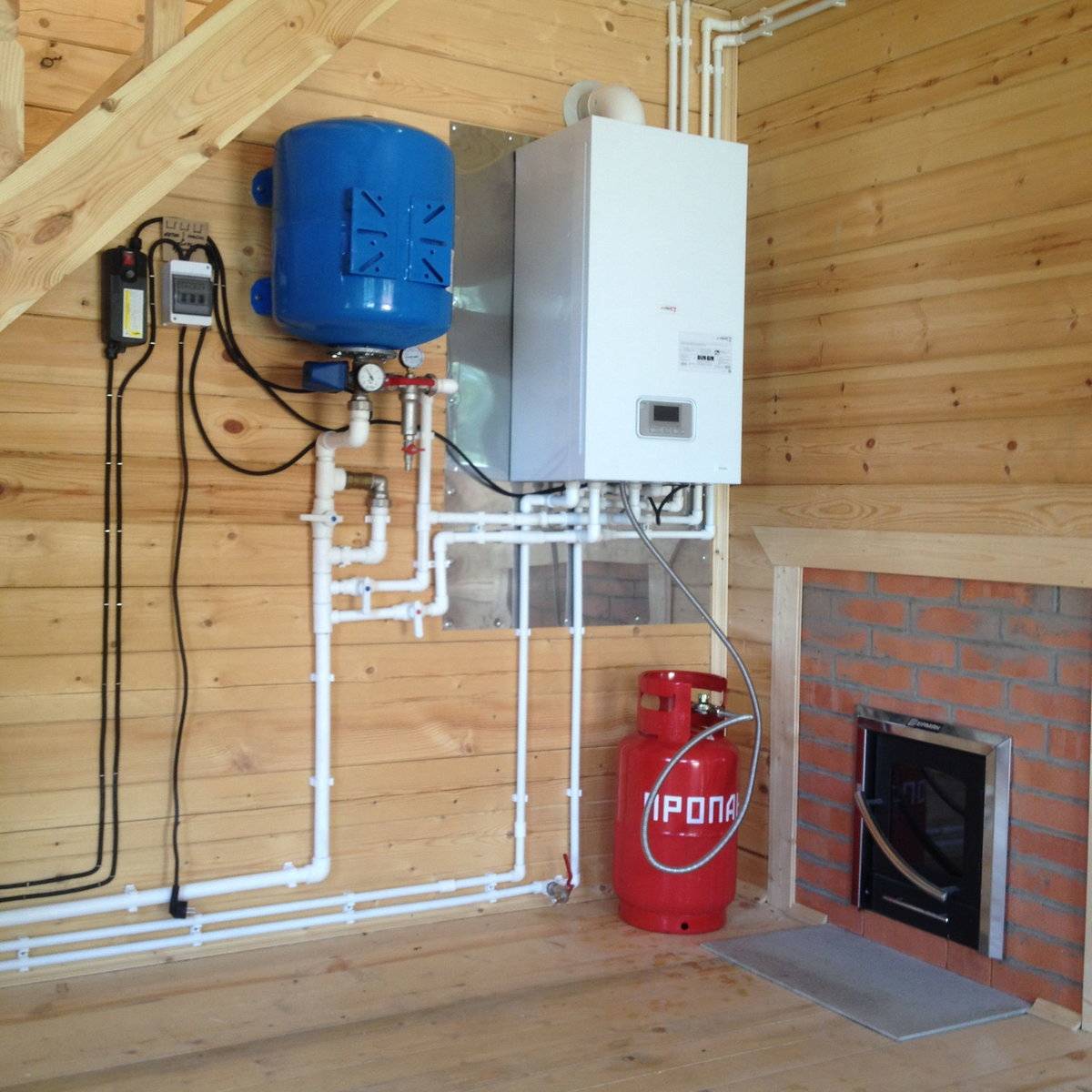 Газовое отопление в деревянном доме, даче, схема двухэтажного варианта