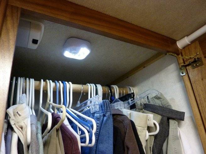 Вентиляция в гардеробной комнате без окна: как сделать, установка системы