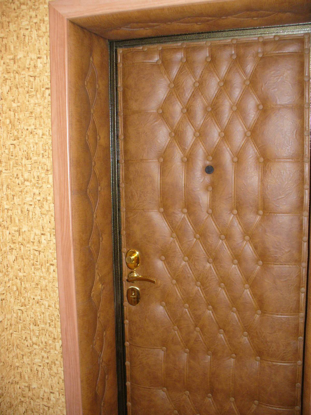 Отделка металлической двери: обшивка, облицовка входной железной изнутри