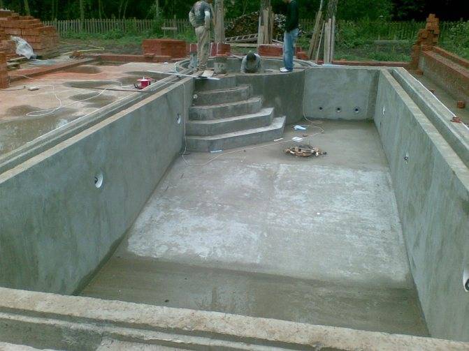 Площадка под каркасный бассейн: как сделать своими руками? примеры деревянной и бетонной площадки