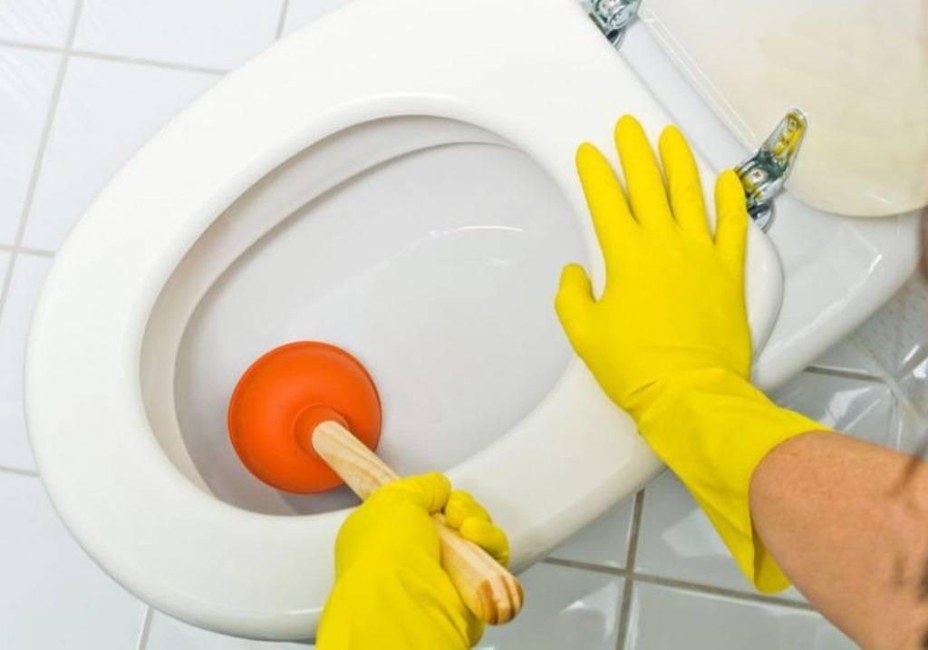 Почему пахнет канализацией в частном доме: что делать, как избавиться от запаха, способы устранения проблемы
