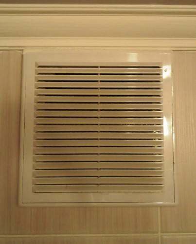Вентиляционные решетки (45 фото): круглые декоративные и щелевые решетки для отверстия вентиляции, размеры изделий на вытяжку