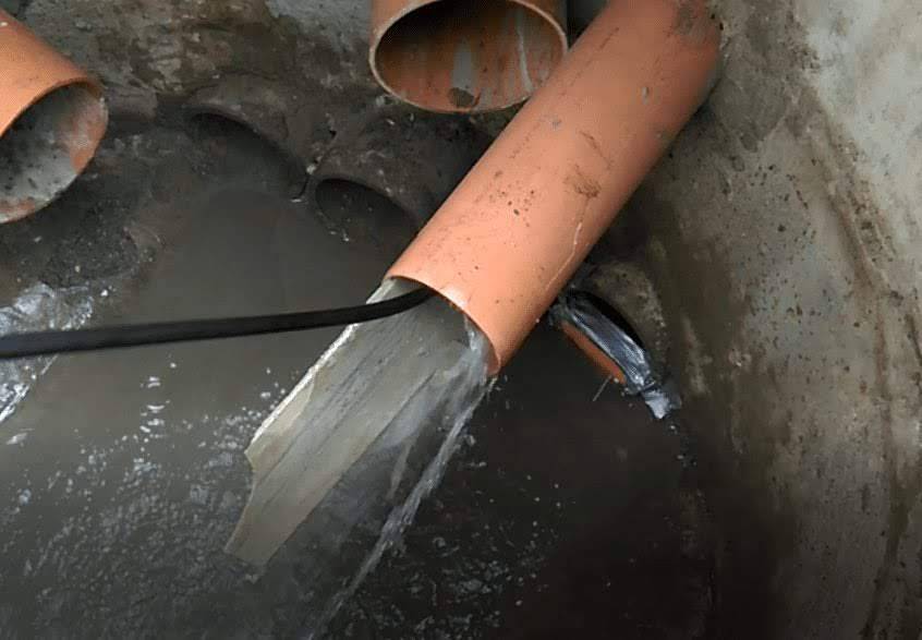Как быстро и правильно разморозить трубу с водой под землей?