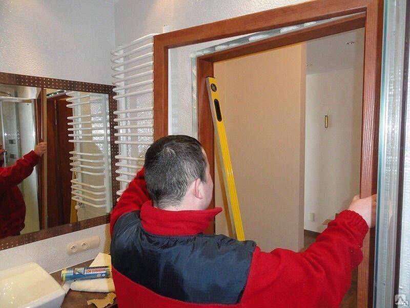 Установка межкомнатных дверей (56 фото): пошаговая инструкция монтажа, как правильно установить своими руками