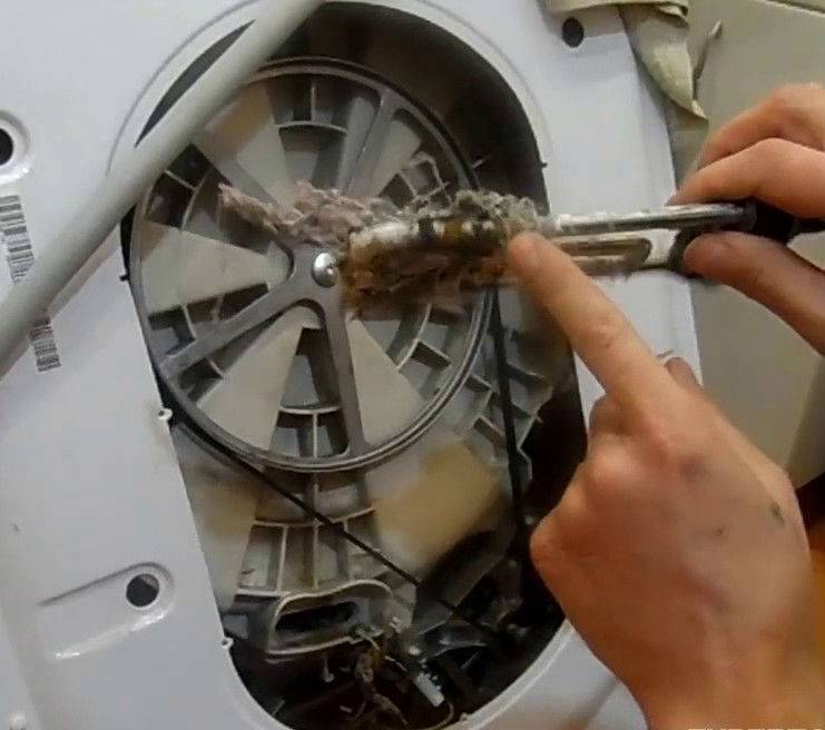 Не крутится барабан в стиральной машине – причины и ремонт + видео / vantazer.ru – информационный портал о ремонте, отделке и обустройстве ванных комнат