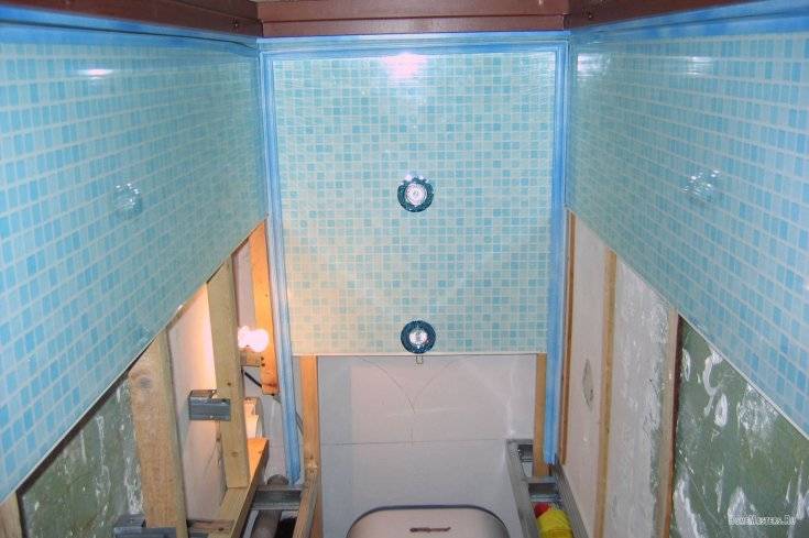 Отделка ванной комнаты пластиковыми панелями