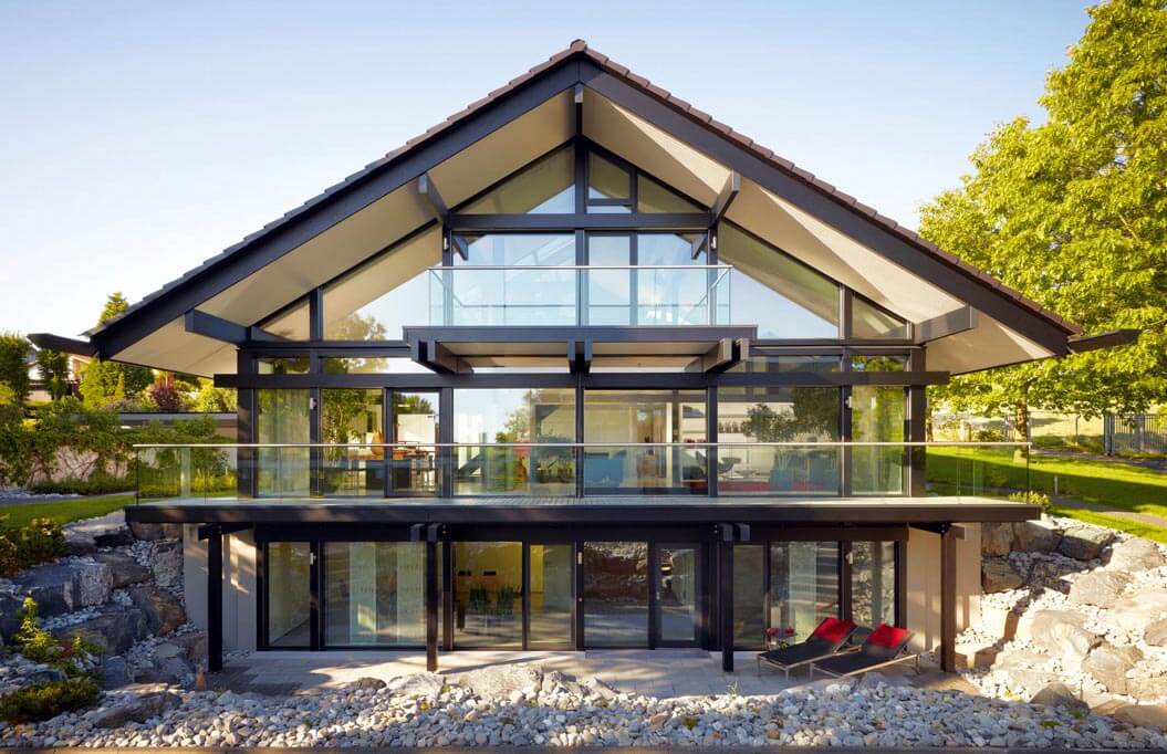 Дом с панорамными окнами: особенности, достоинства, недостатки, проекты